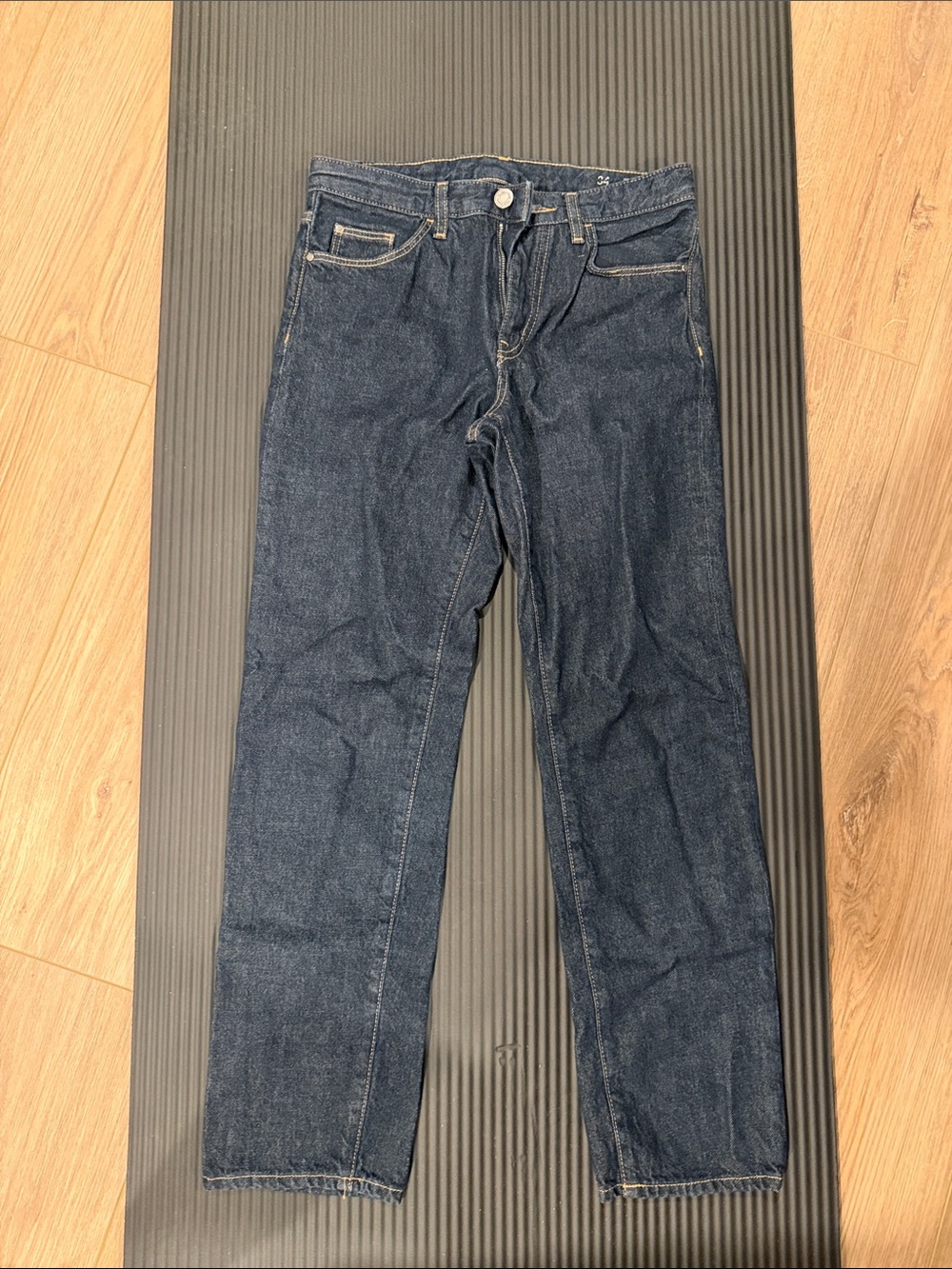 Massimo Dutti Straight-Leg women’s Jeans in Dark Indigo